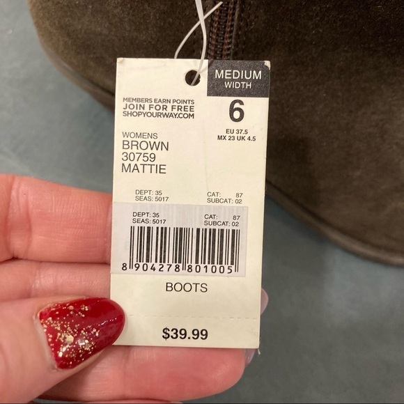 NWT attention sz 6 Mattie brown suede distressed ankle booties - Picture 11 of 14